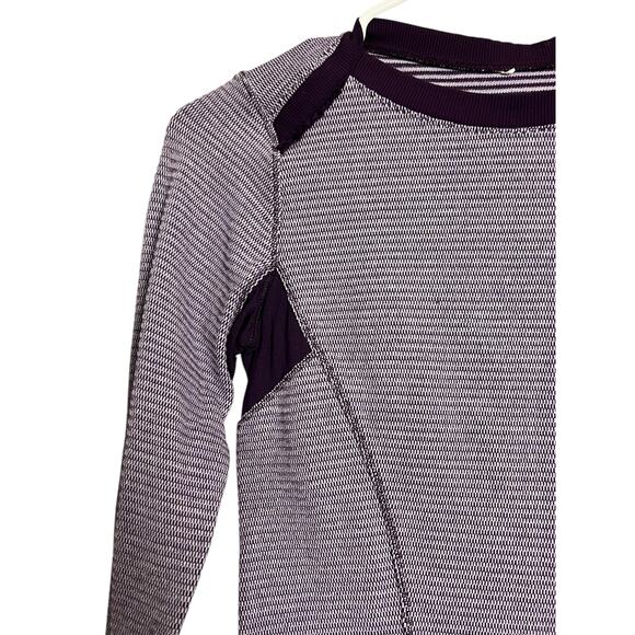 Lululemon Athletic Purple Long Sleeve T-shirt Tee Top Base Runner - Picture 2 of 5